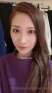 江苏小伙红绿灯路口打飞机让别人看二cdd